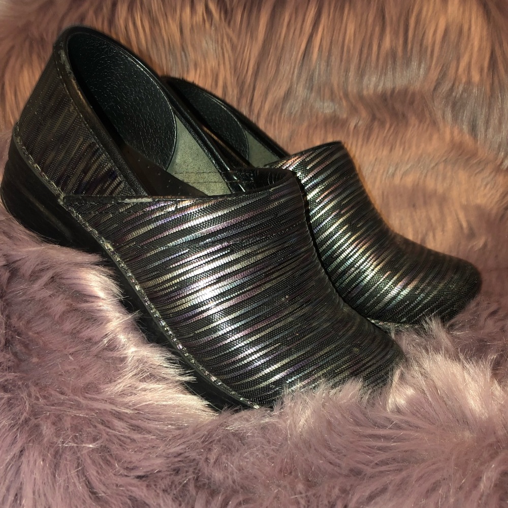 Dansko nursing shoes